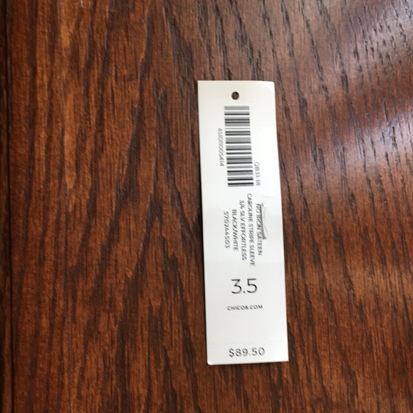 Chico’s EUC Caroline Striped Sateen No-Iron Blouse - Picture 5 of 6